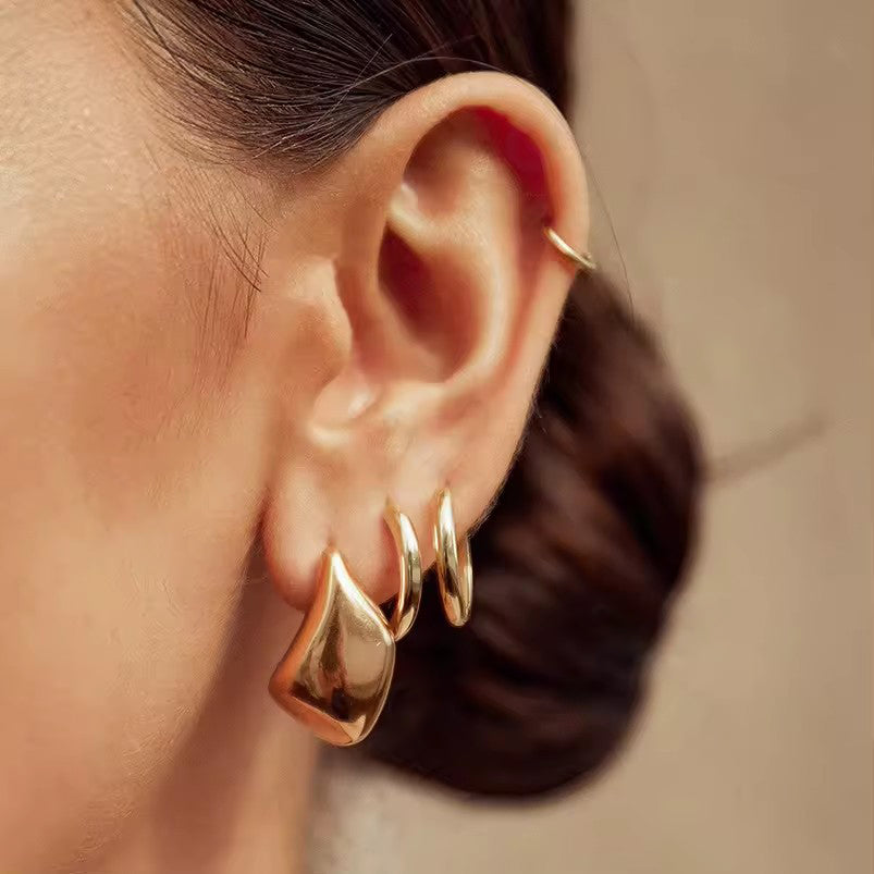 Milano Medium Hoop Earrings
