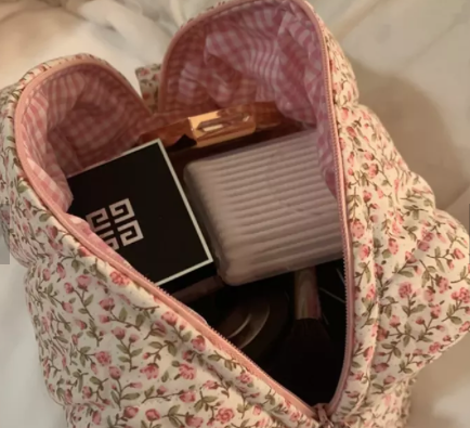 Golden Hearts Kosmetiktasche S