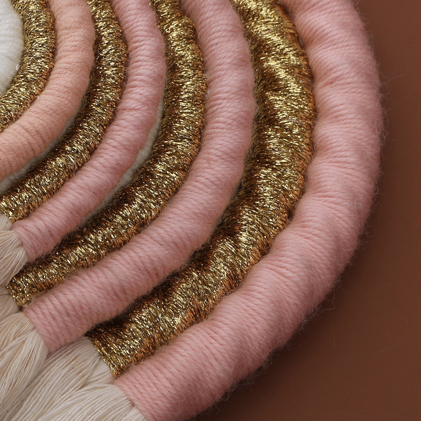 Makramee Regenbogen Wanddekoration Glitzer