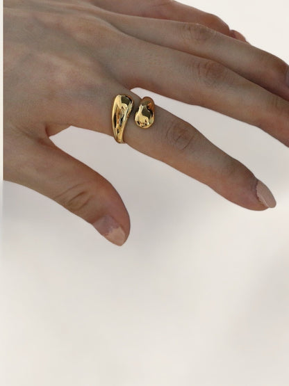 Sia Ring